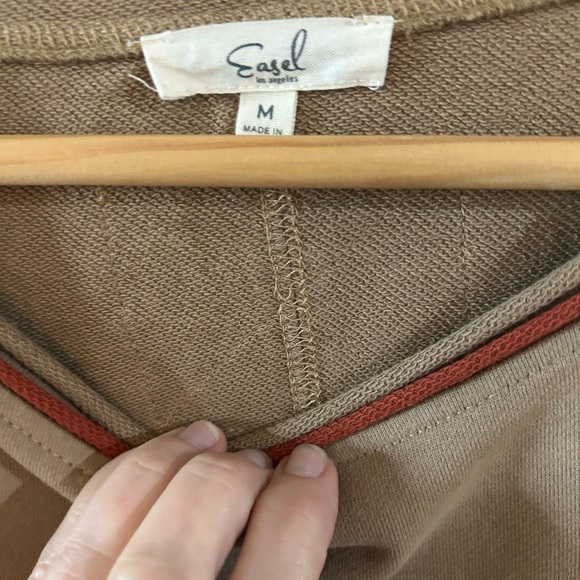 Easel Soft Flower Patchwork Knit Top in Mushroom Size Medium #986 - Picture 3 of 5